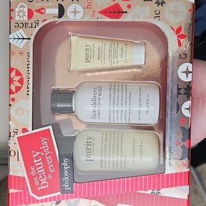 Xmas bundle facial cleanser,  face wash,  & moisturizer
